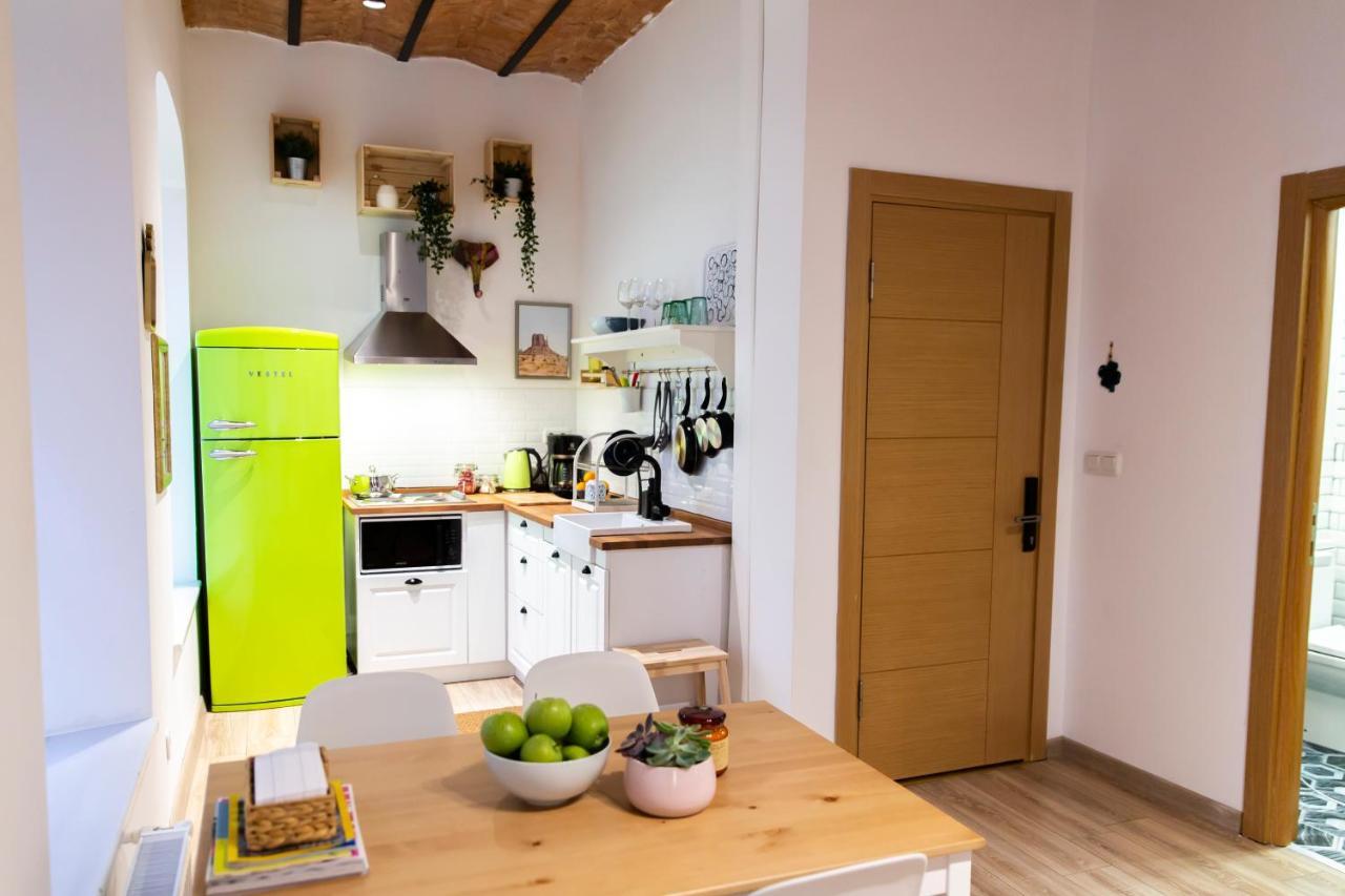 Flats Company Ajda Apartment Istanbul Eksteriør bilde